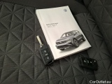  Volkswagen  Tiguan VOLKSWAGEN  / 2020 / 5P / SUV 2.0 TDI 150 DSG7 Life #12