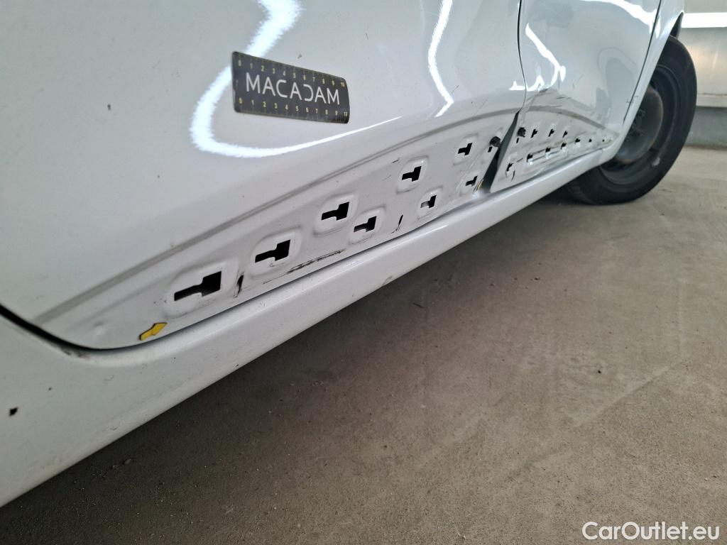  Renault  Clio  IV Air MediaNav 1.5 dCi 90CV BVM5 E6 #19