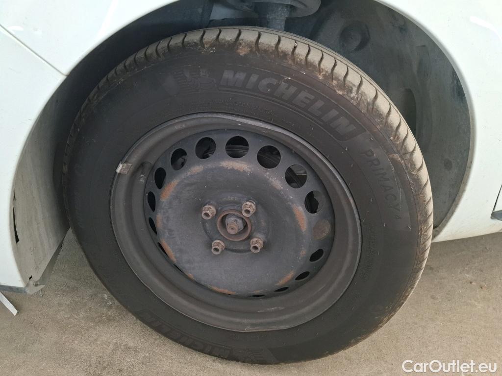  Renault  Clio  IV Air MediaNav 1.5 dCi 90CV BVM5 E6 #41