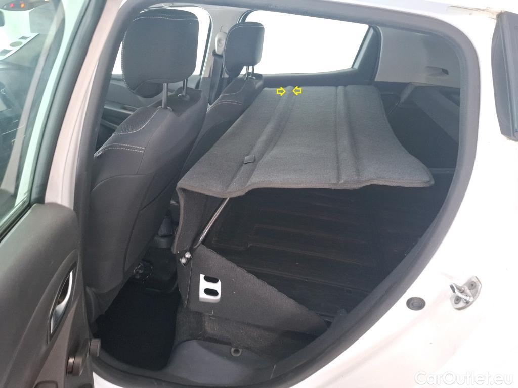  Renault  Clio  IV Air MediaNav 1.5 dCi 75CV BVM5 E6 #37