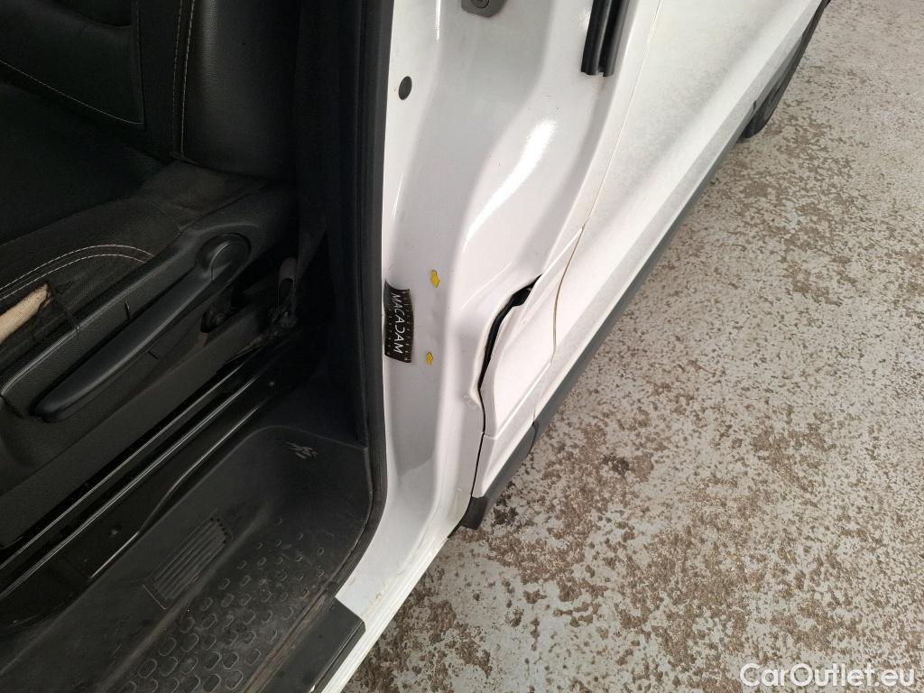  Renault  Trafic  Furgon Grand Confort L2H1 1200 1.6 dCi 120CV BVM6 E6 #50