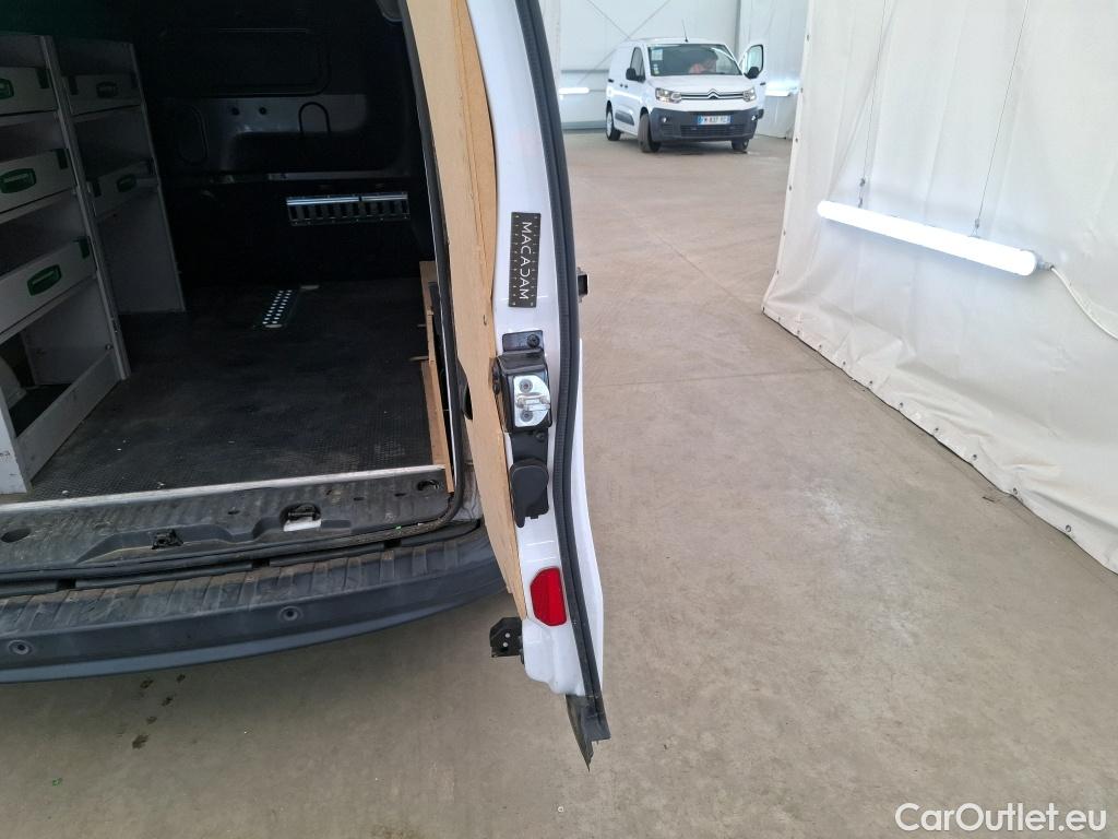  Renault  Kangoo  Express Maxi Extra (Série Spéciale) 1.5 dCi 90CV BVM5 E6 #32