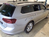  Volkswagen  Passat Variant 2.0 TDI SCR DSG Business Automatic Diesel  55 #33
