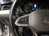  Volkswagen  Passat Variant 2.0 TDI SCR DSG Business Automatic Diesel  95 #17