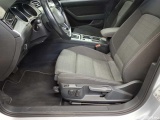  Volkswagen  Passat Variant 2.0 TDI SCR DSG Business Automatic Diesel  97 #23