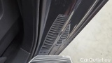  Volkswagen  Touran 2.0 TDI SCR 90kW ACTIVE #49