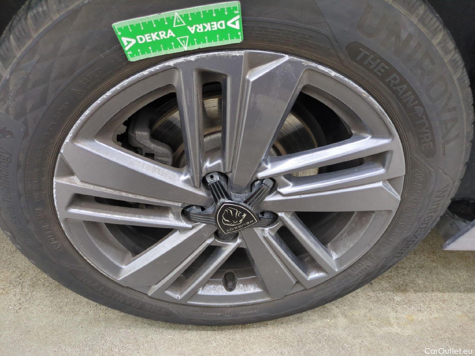  Peugeot  308 PEUGEOT  SW / 2021 / 5P / Break BlueHDi 130 EAT8 ACTIVE PACK #27