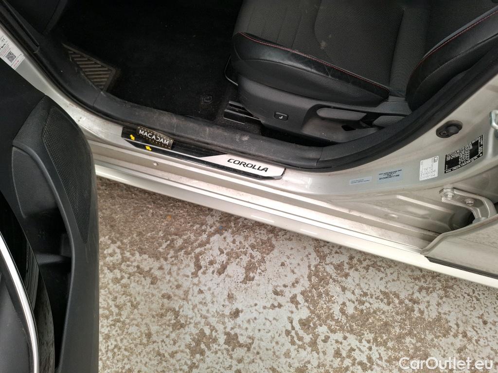 Toyota  Corolla TOYOTA  Touring Sports / 2018 / 5P / Break Hybride 122h Collection #15