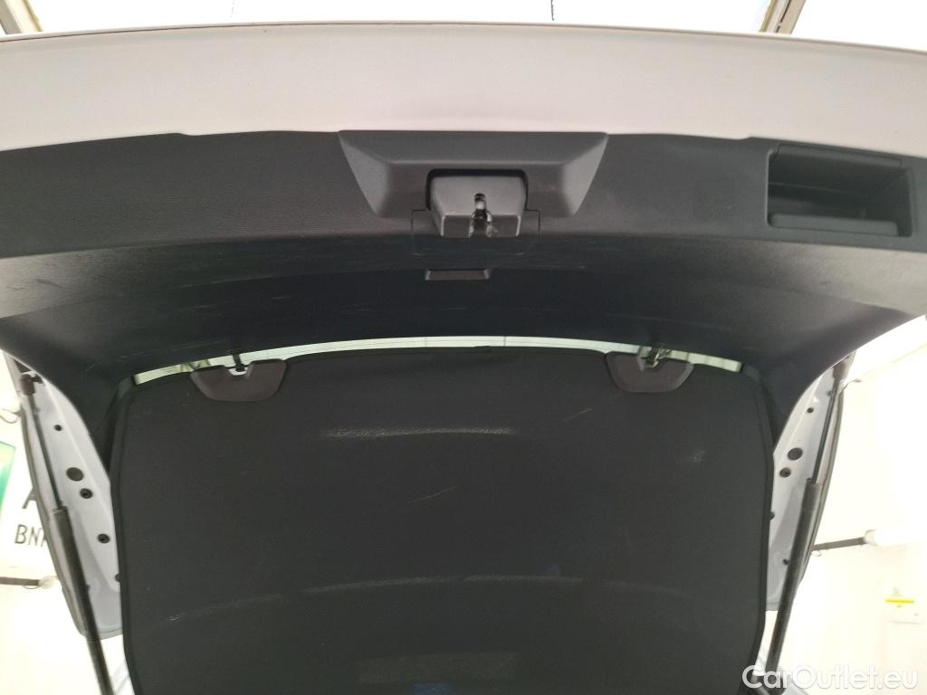  Ford  Kuga  Titanium Plug-In Hybrid 2.5 225CV BVA6 E6dT #3