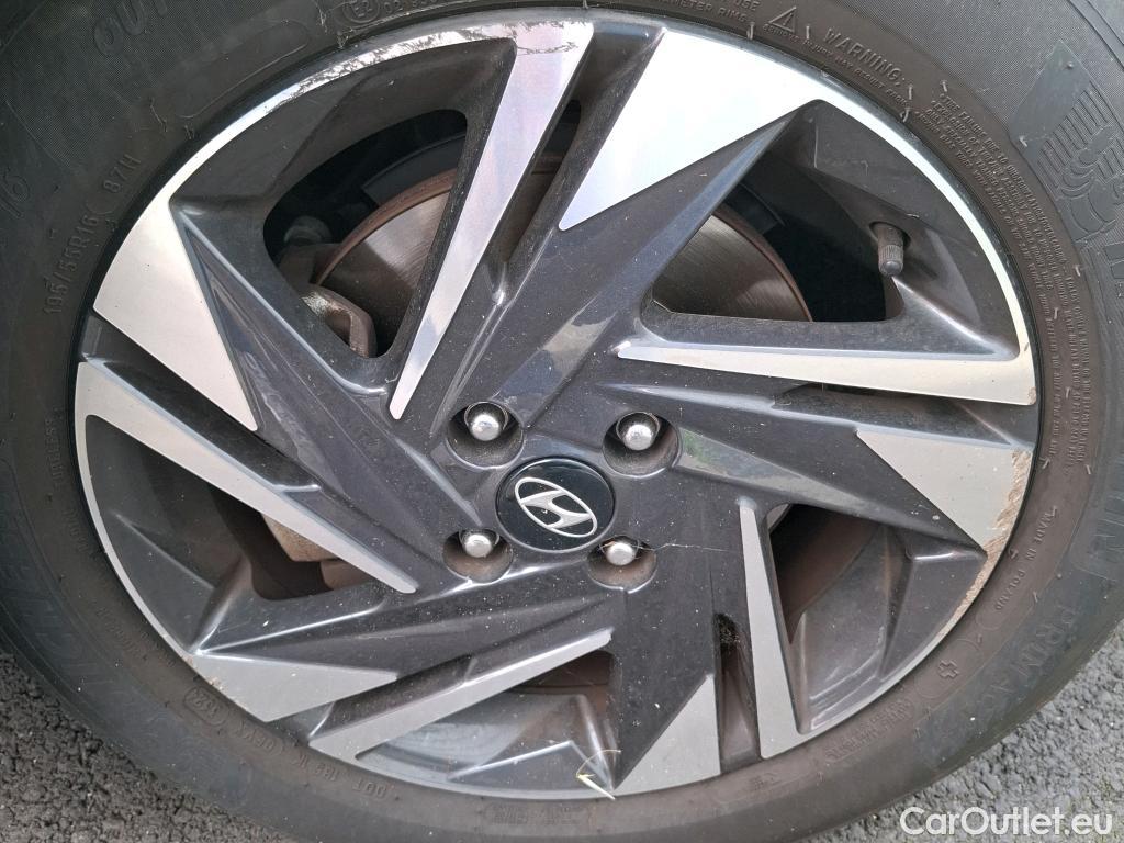 Hyundai  i20  Intuitive Mild-Hybrid 1.0 T-GDI 100CV BVA7 E6d #13