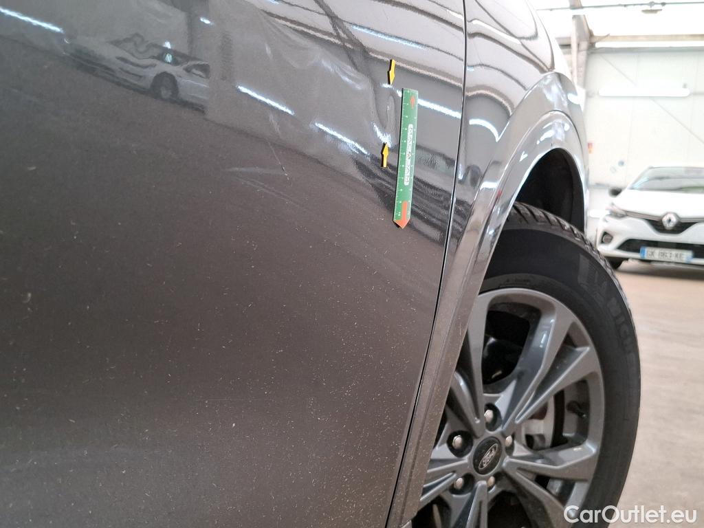  Ford  Kuga FORD  / 2019 / 5P / SUV 2.5 Duratec 225 ch PHEV eCVT St Line #8