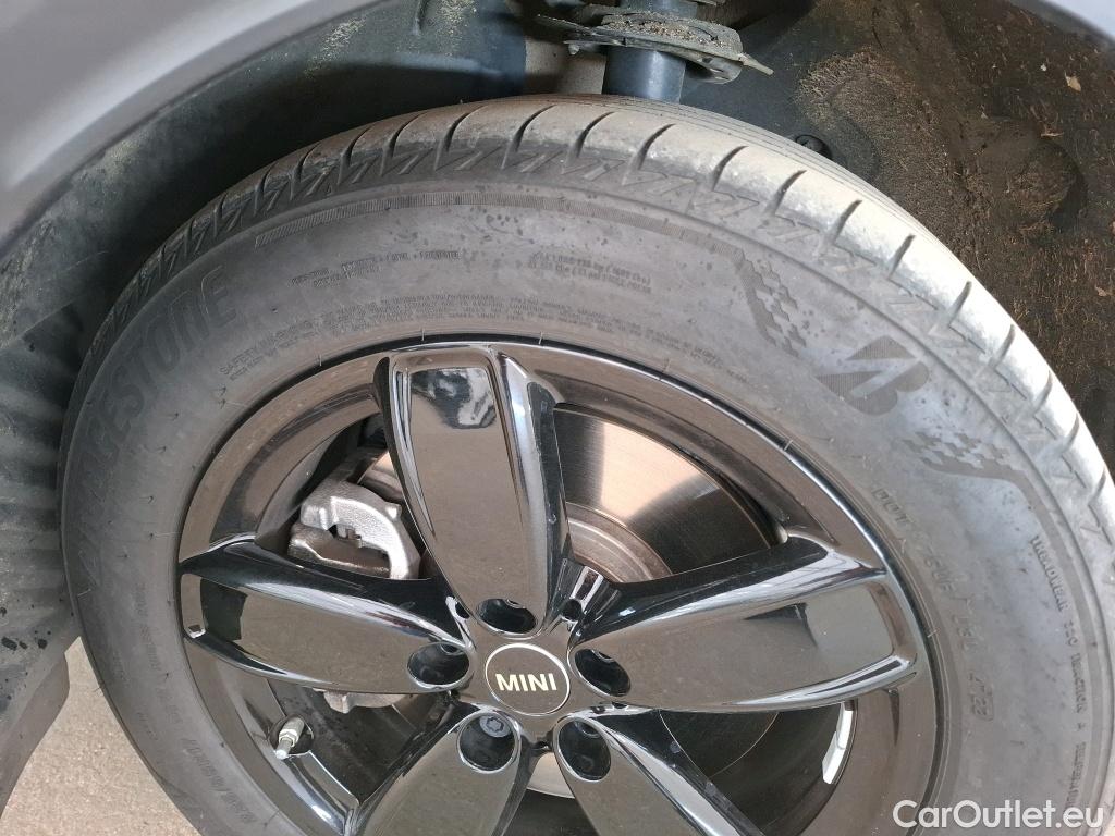  Mini  Countryman MINI  / 2020 / 5P / Crossover Cooper SE ALL4 Premium Plus125+95ch BVA6 #5