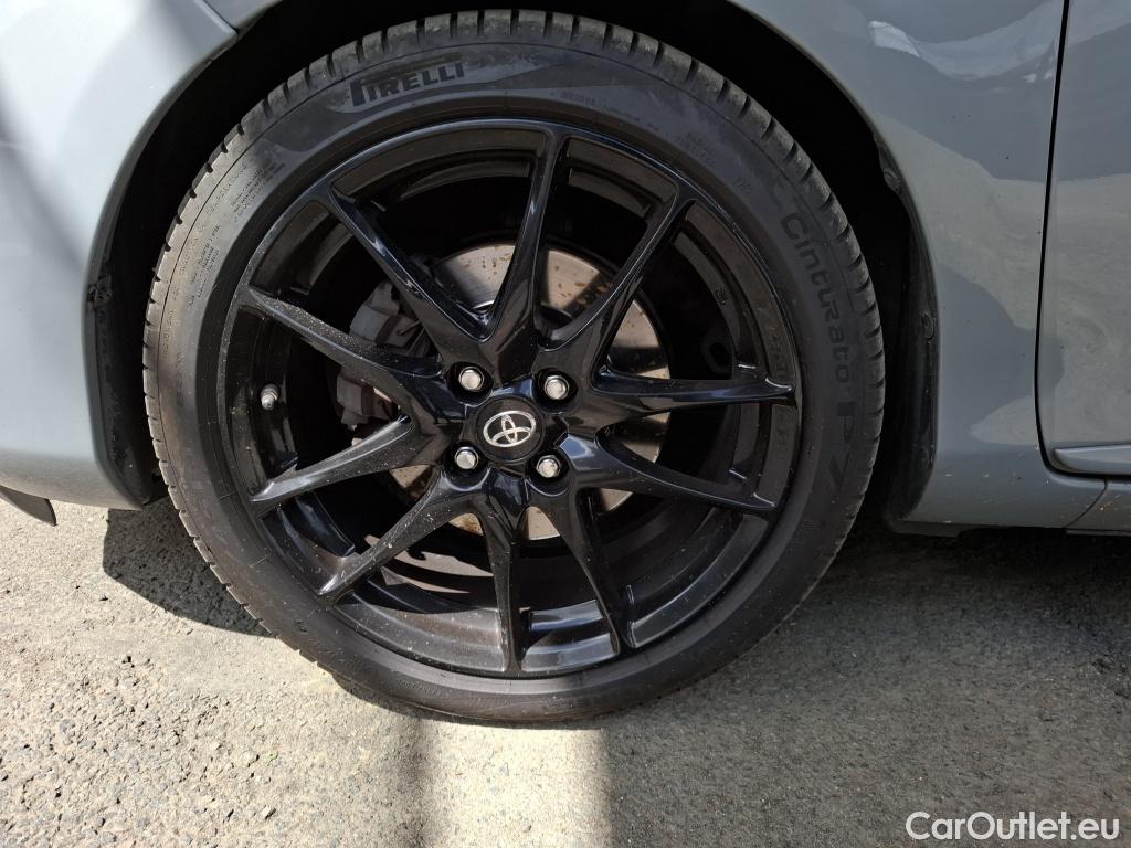  Toyota  Yaris TOYOTA  Hybride 5p Berline 1.5 VVT-I HYBRID GR SPORT #12
