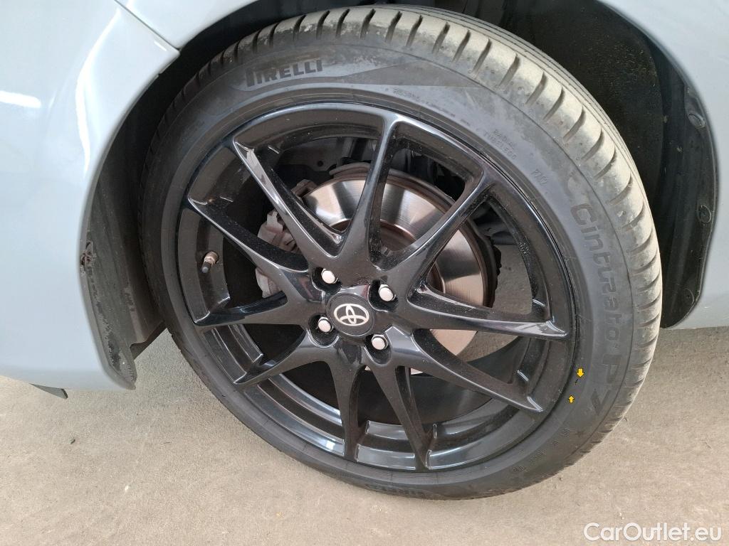  Toyota  Yaris TOYOTA  Hybride 5p Berline 1.5 VVT-I HYBRID GR SPORT #10