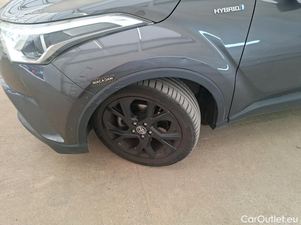  Toyota  C-HR TOYOTA  / 2016 / 5P / SUV 1.8 HYBRIDE 122 GRAPHIC #14