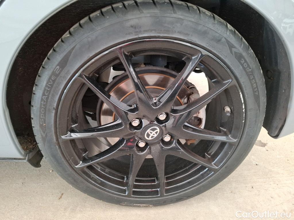  Toyota  Yaris TOYOTA  Hybride 5p Berline 1.5 VVT-I HYBRID GR SPORT #16