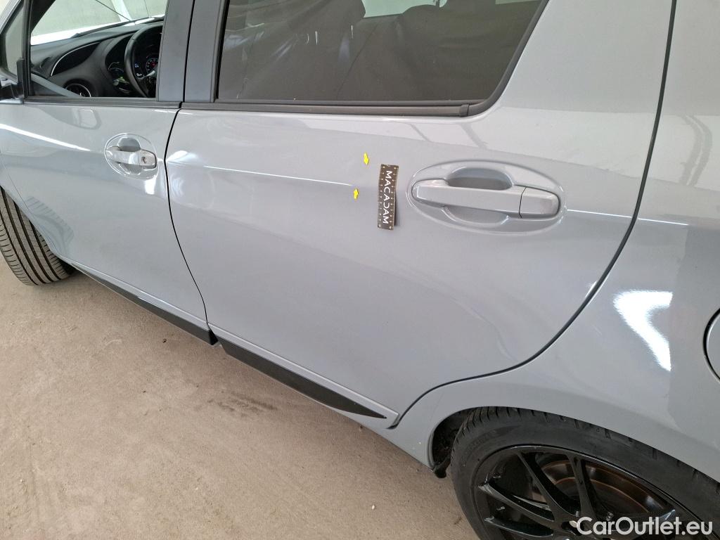  Toyota  Yaris TOYOTA  Hybride 5p Berline 1.5 VVT-I HYBRID GR SPORT #32