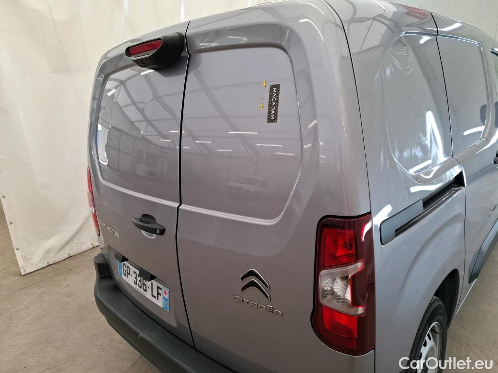  Citroen  Berlingo CITROEN  Van / 2018 / 4P / Fourgonnette Taille M 650kg BlueHDi 130 S&S EAT8 #12
