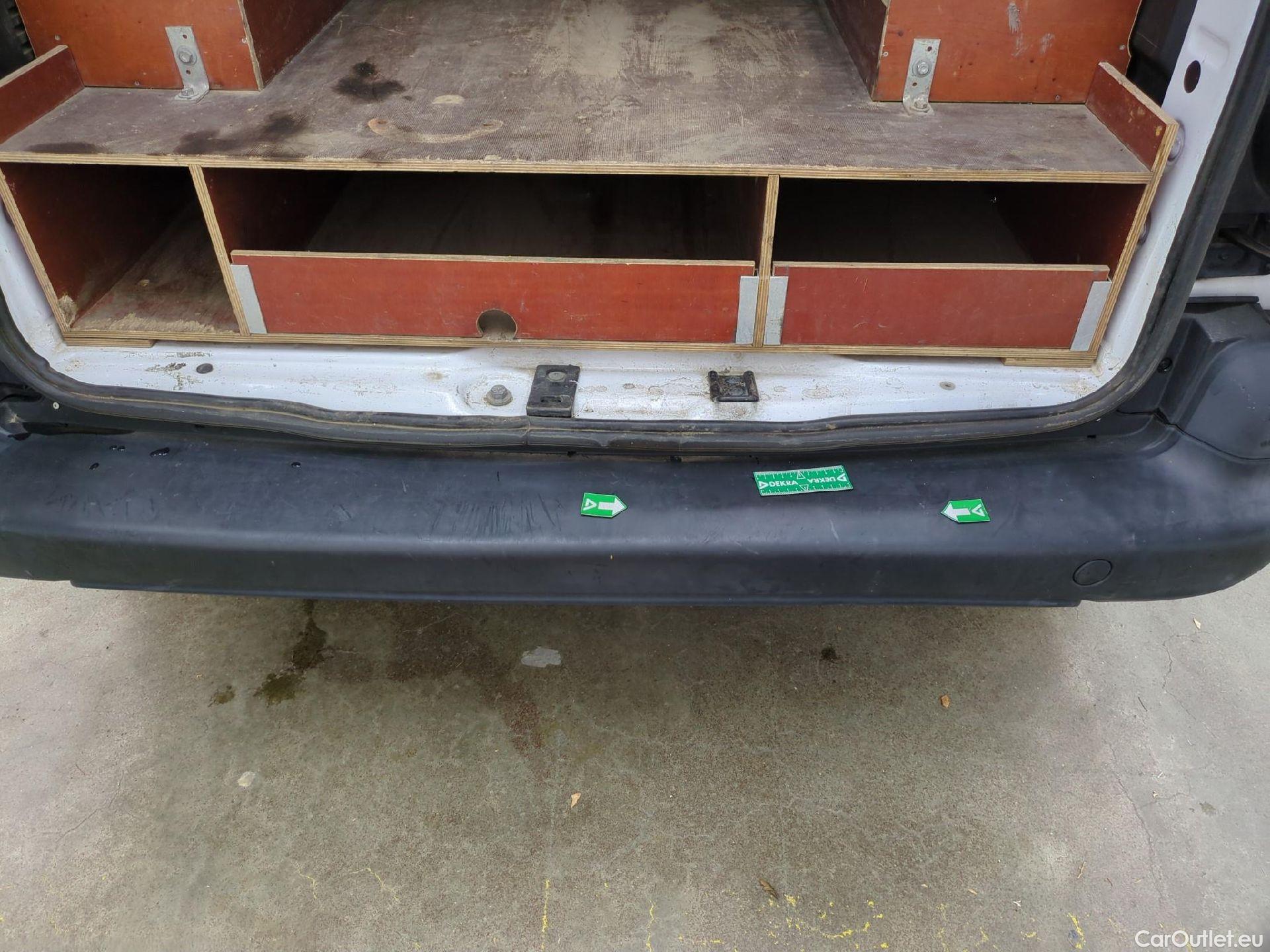  Citroen  Berlingo  Fourgon Club L1 (Court) 1.6 BlueHDi 100CV BVM5 E6 #11