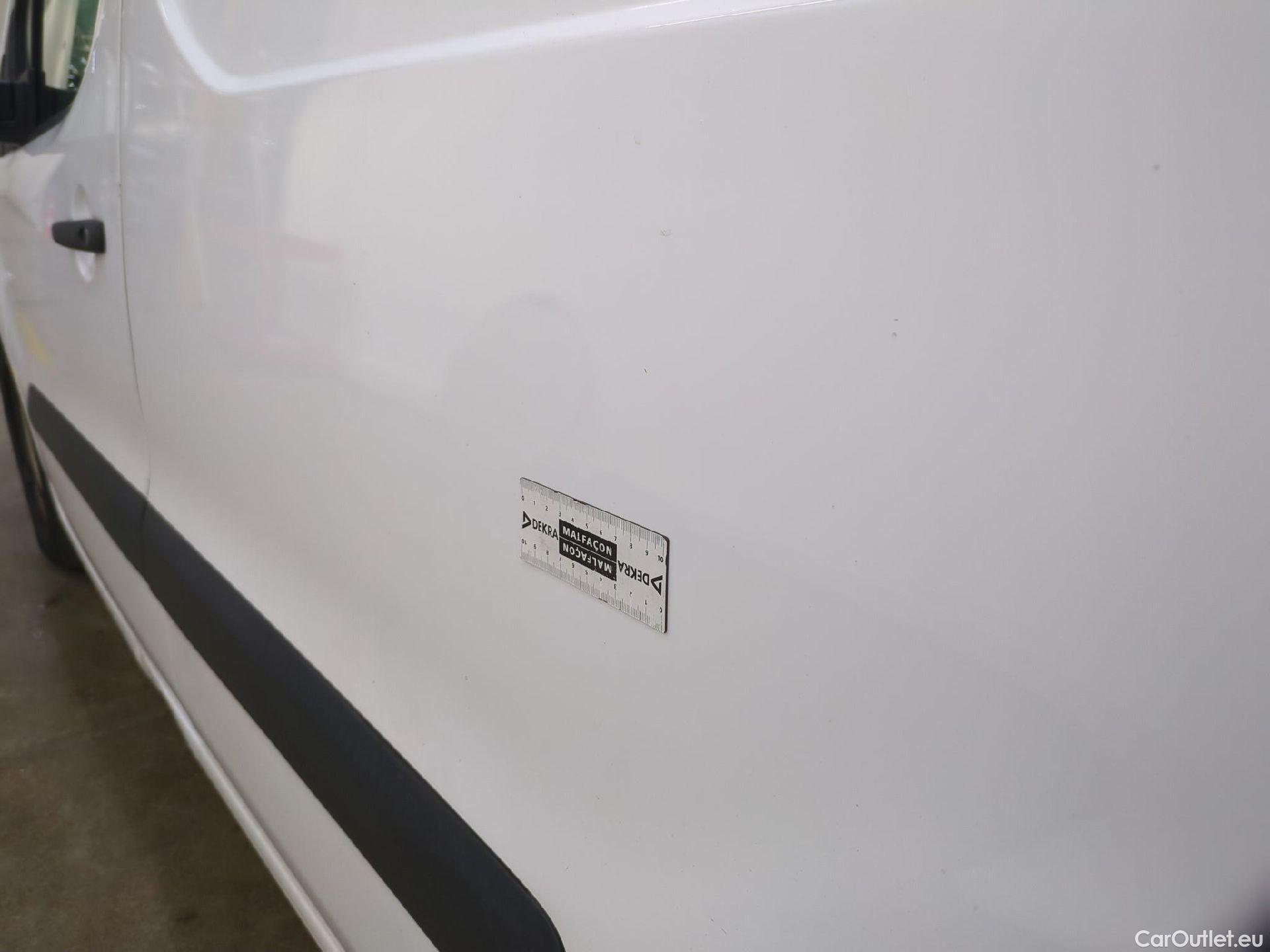  Citroen  Berlingo  Fourgon Club L1 (Court) 1.6 BlueHDi 100CV BVM5 E6 #17