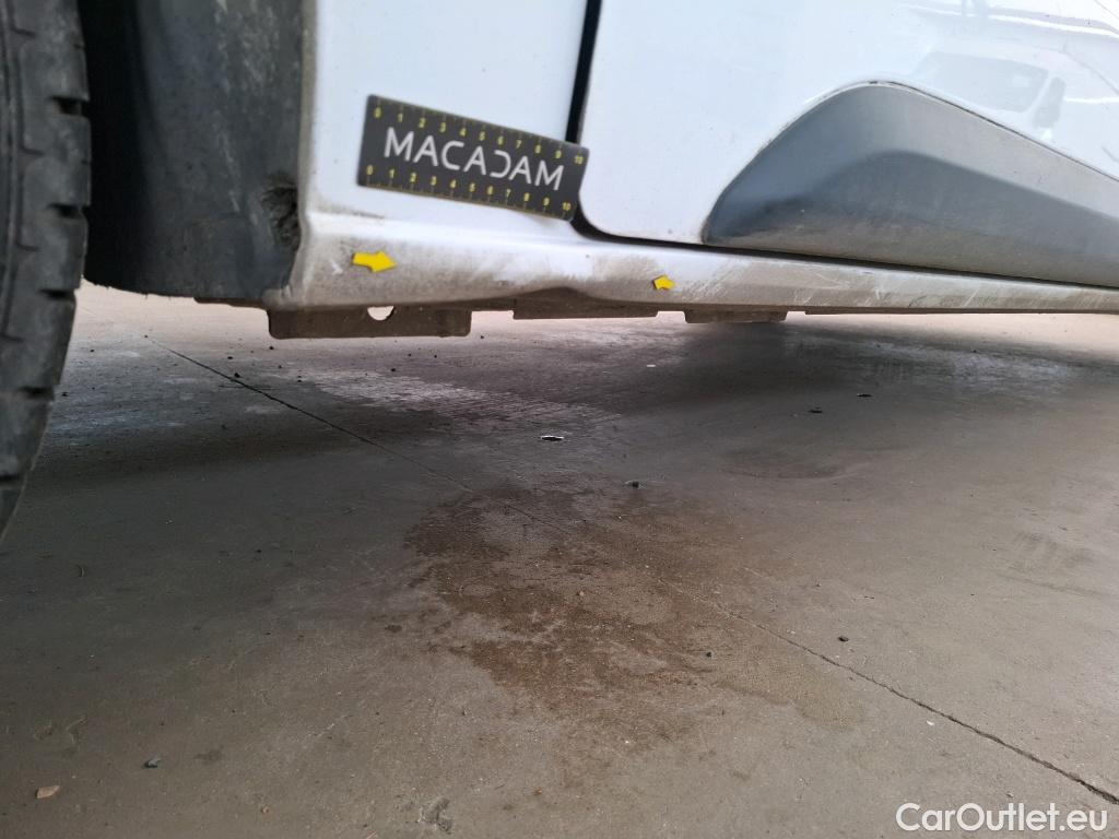  Peugeot  Expert  Fourgon Premium L2 1.5 HDi 120CV BVM6 E6d #7