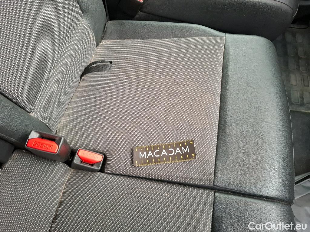  Peugeot  Expert  Fourgon Premium L2 1.5 HDi 120CV BVM6 E6d #22