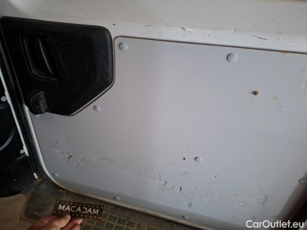  Peugeot  Expert  Fourgon Premium L2 1.5 HDi 120CV BVM6 E6d #8