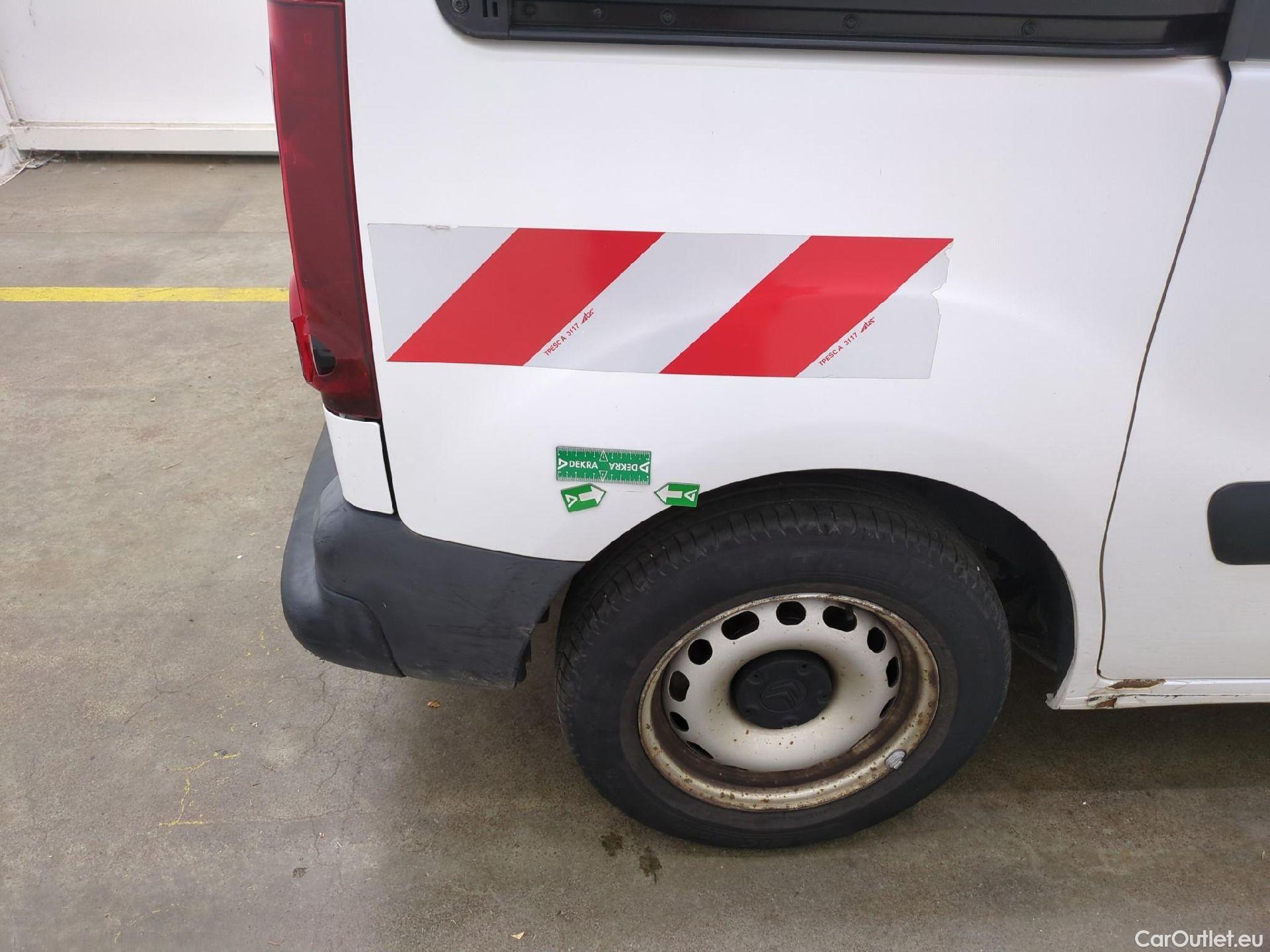  Citroen  Berlingo  Fourgon Club L1 (Court) 1.6 BlueHDi 100CV BVM5 E6 #39