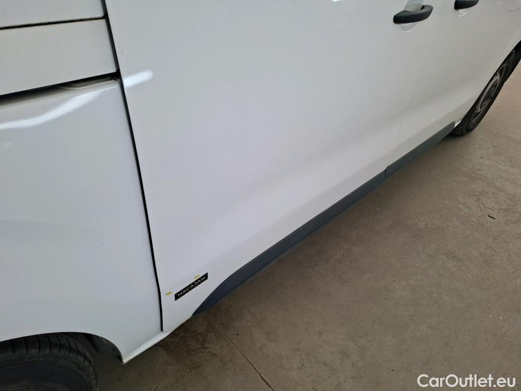  Peugeot  Expert  Fourgon Premium L2 1.5 HDi 120CV BVM6 E6d #31