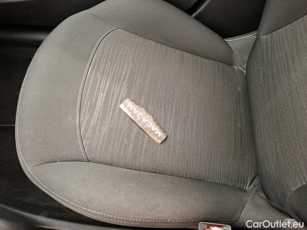  Peugeot  208  Affaire Premium 1.6 HDi 75CV BVM5 E6 #11