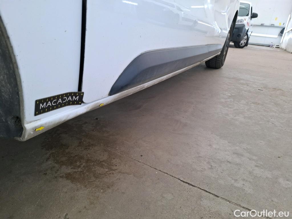  Peugeot  Expert  Fourgon Premium L2 1.5 HDi 120CV BVM6 E6d #6