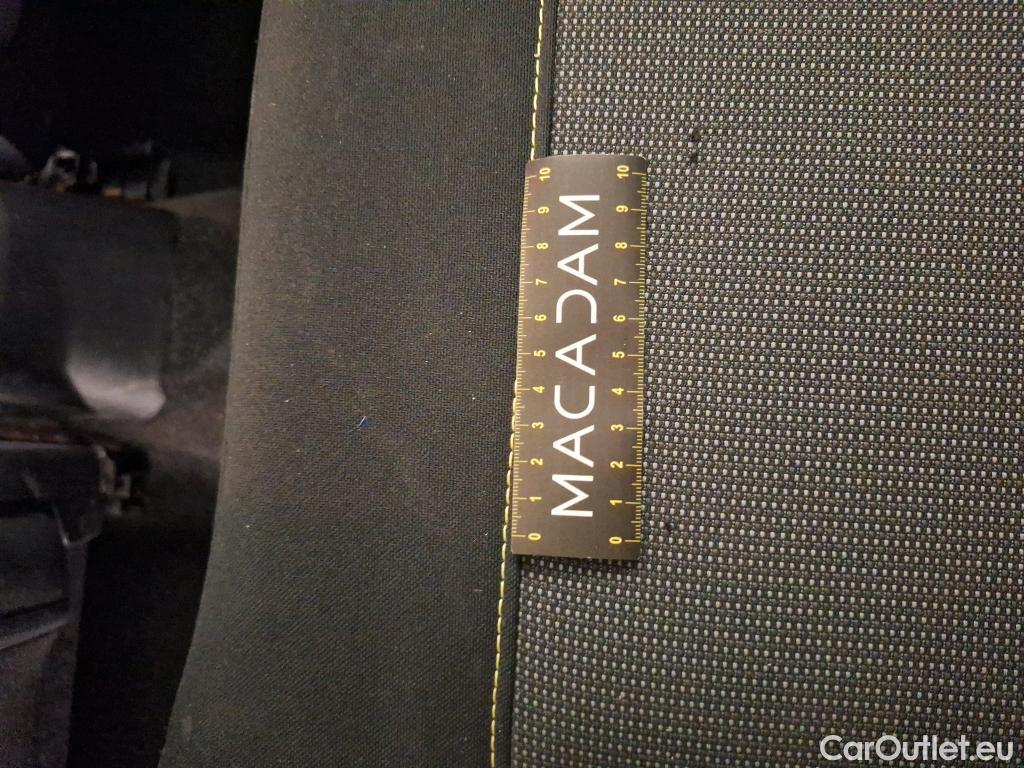  Citroen  C3  Feel 1.5 BlueHDI 100CV BVM5 E6dT #9