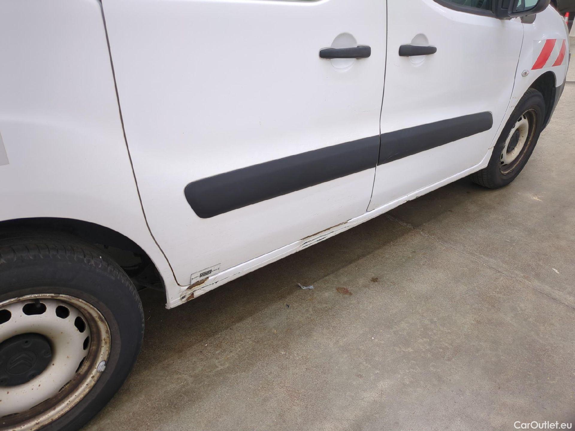  Citroen  Berlingo  Fourgon Club L1 (Court) 1.6 BlueHDi 100CV BVM5 E6 #26