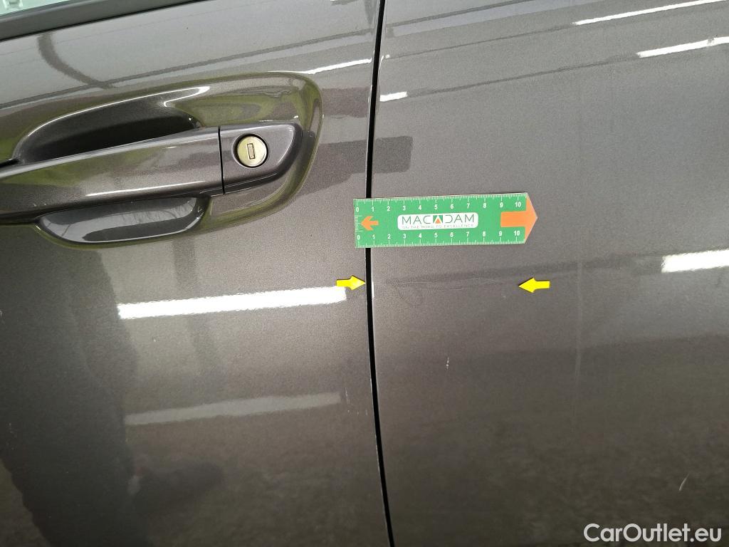  Citroen  C4 Cactus  Feel Business 1.2 PureTech 110CV BVM6 E6dT #11