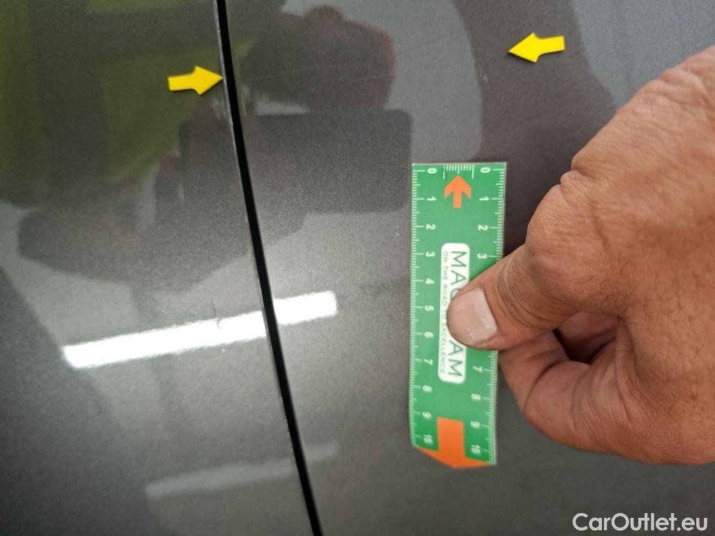  Citroen  C4 Cactus  Feel Business 1.2 PureTech 110CV BVM6 E6dT #15