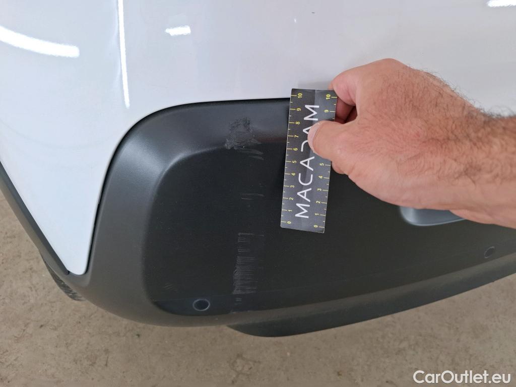 Citroen  C3  Shine Pack 1.2 PureTech 110CV BVM6 6E #2