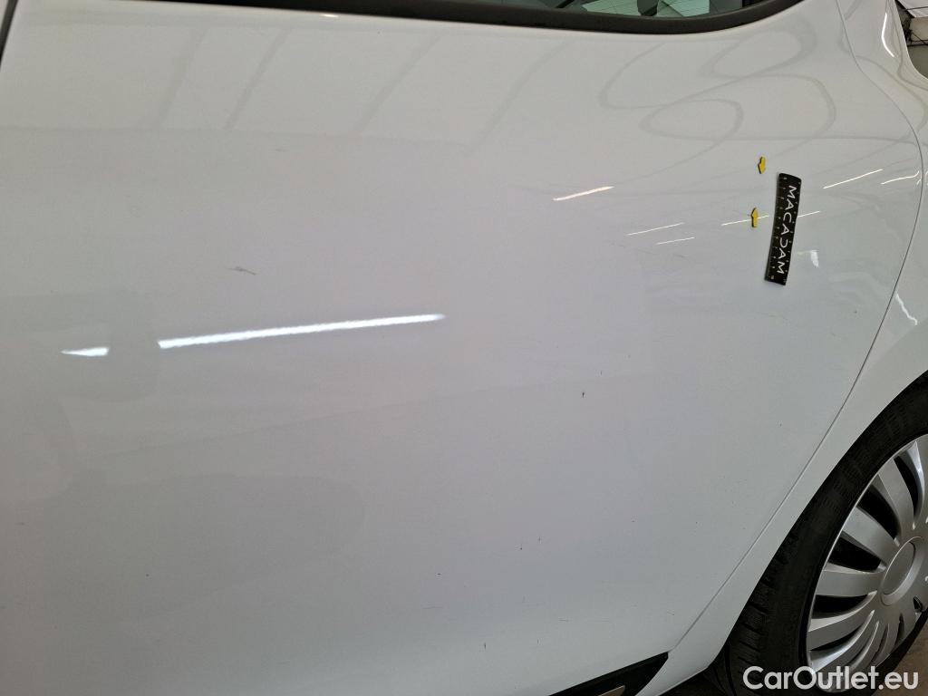  Renault  Clio  IV Business 0.9 TCe 90CV BVM5 E6 #3