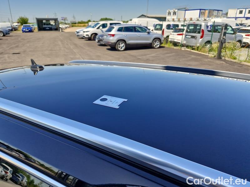  Volkswagen  Passat  Variant (CB5) (2019) Pas.Var.2.0TDI 147 Alltr.4M AT #17
