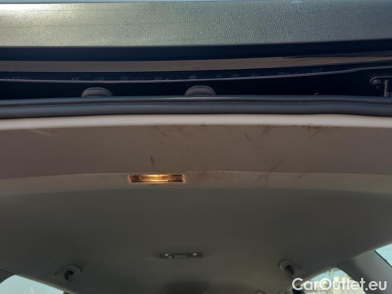  Volkswagen  Passat  Variant (CB5) (2019) Pas.Var.2.0TSI 140 Elegance AT #9