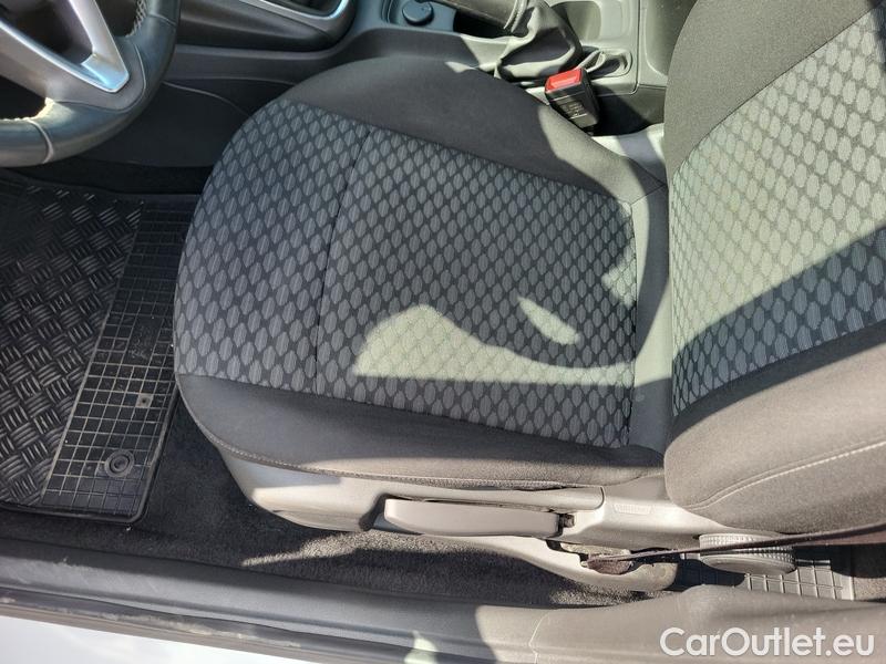  Opel  Astra  K Sports Tourer (2015) ST 1.5CDTi 77 Edition 5d #18