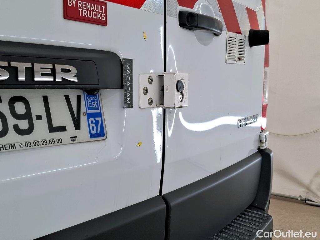  Renault  Master RENAULT TRUCKS  / 4P / Fourgon tôlé TRUCKS  RED VAN FWD 3T5 E6 L2H2 TRUCKS #8