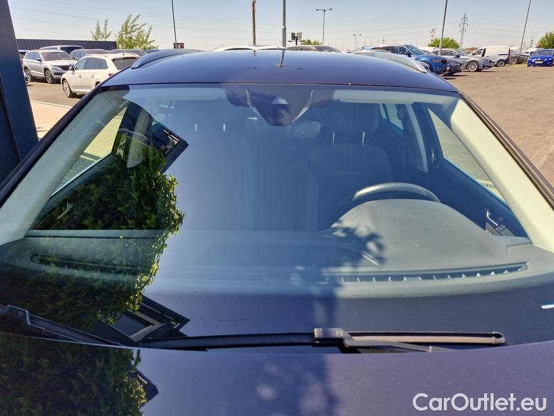  Volkswagen  Passat  Variant (CB5) (2019) Pas.Var.2.0TDI 147 Alltr.4M AT #1