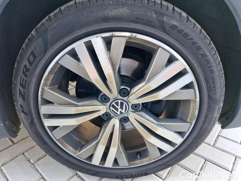  Volkswagen  Passat  Variant (CB5) (2019) Pas.Var.2.0TDI 147 Alltr.4M AT #24