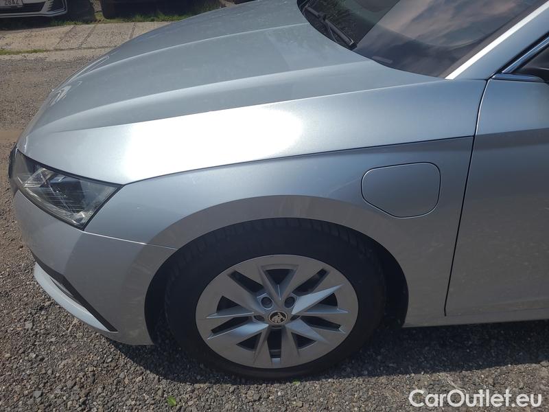  Skoda  Octavia  Combi (NX3)(2020) Oct.Com.1.4TSI 150 Style AT #2