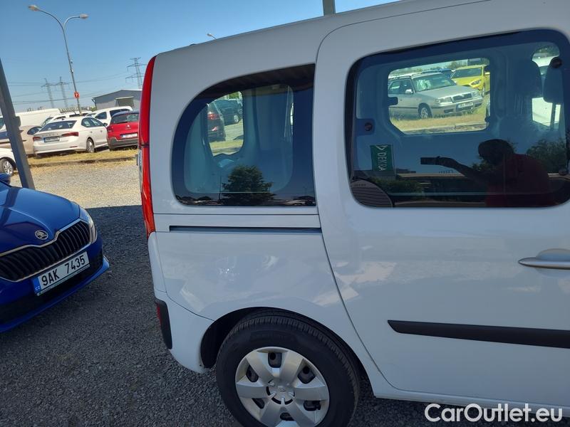  Renault  Kangoo  III (03.2021->)  1.5BdCi 95 Zen 5d #25