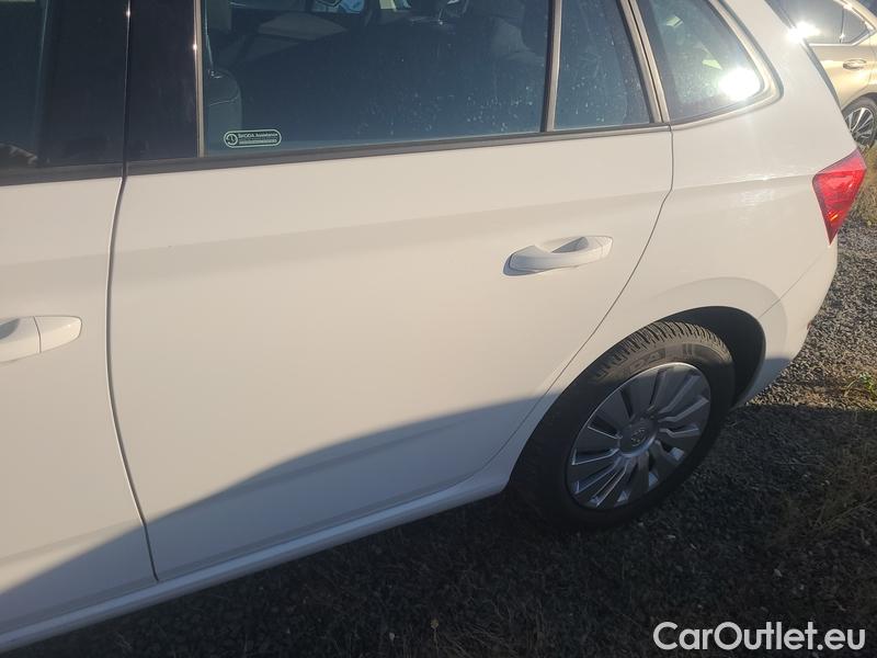  Skoda  Scala  (NW) (2019)  1.0TSI 70 Ambition #4