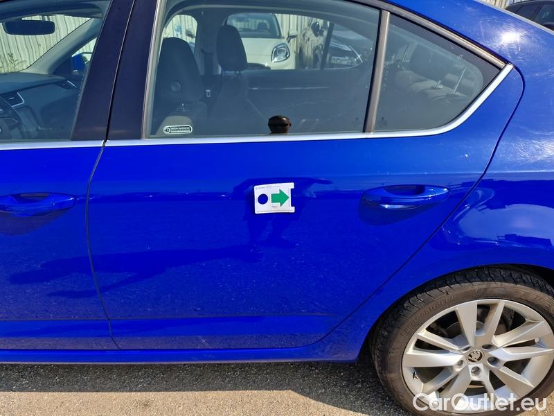  Skoda  Octavia  Lim.  (5E3)(03.2017->)  1.4CNG Style G-TEC DSG #7