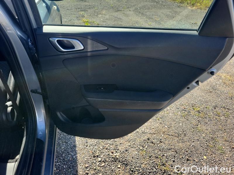  KIA  Cee'd Ceed Sportswagon (2018->) Ceed SW 1.5 T-GDI 118 Fresh #23