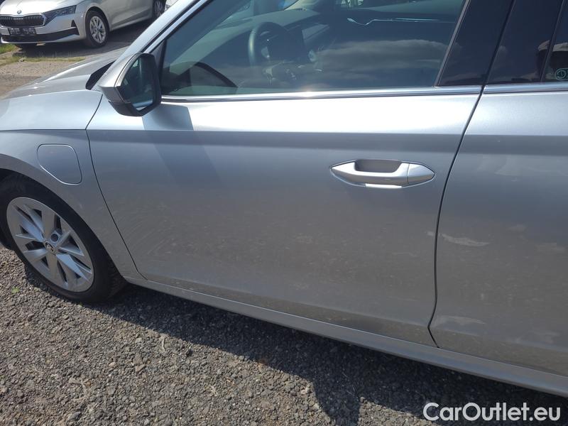  Skoda  Octavia  Combi (NX3)(2020) Oct.Com.1.4TSI 150 Style AT #5