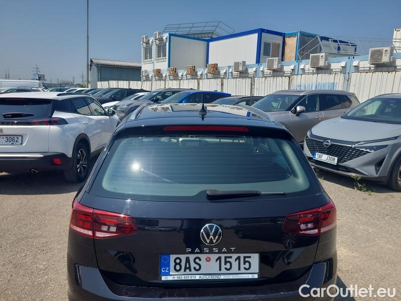  Volkswagen  Passat  Variant (CB5) (2019) Pas.Var.2.0TSI 140 Elegance AT #12